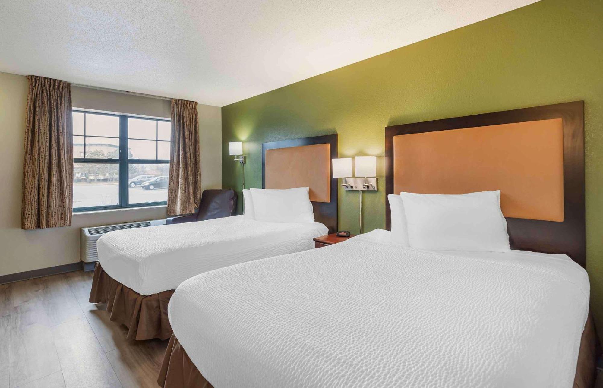 Extended Stay America Suites - Chicago - Woodfield Mall Schaumburg Exterior photo
