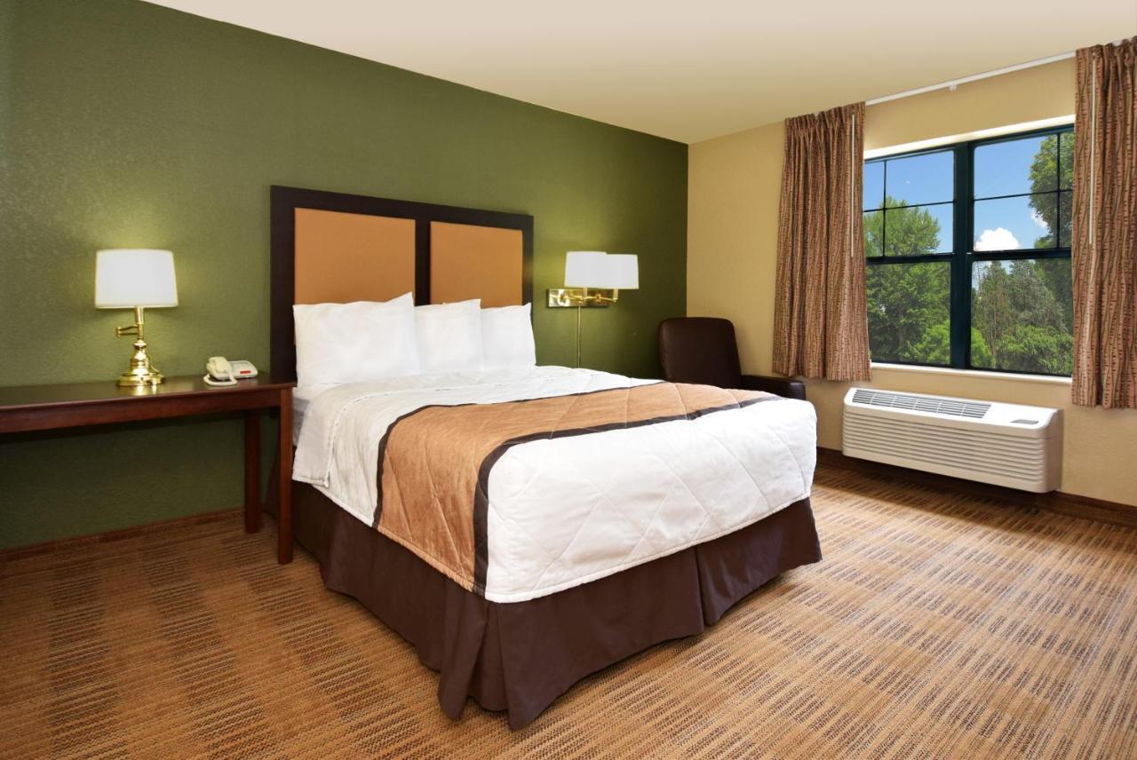 Extended Stay America Suites - Chicago - Woodfield Mall Schaumburg Exterior photo